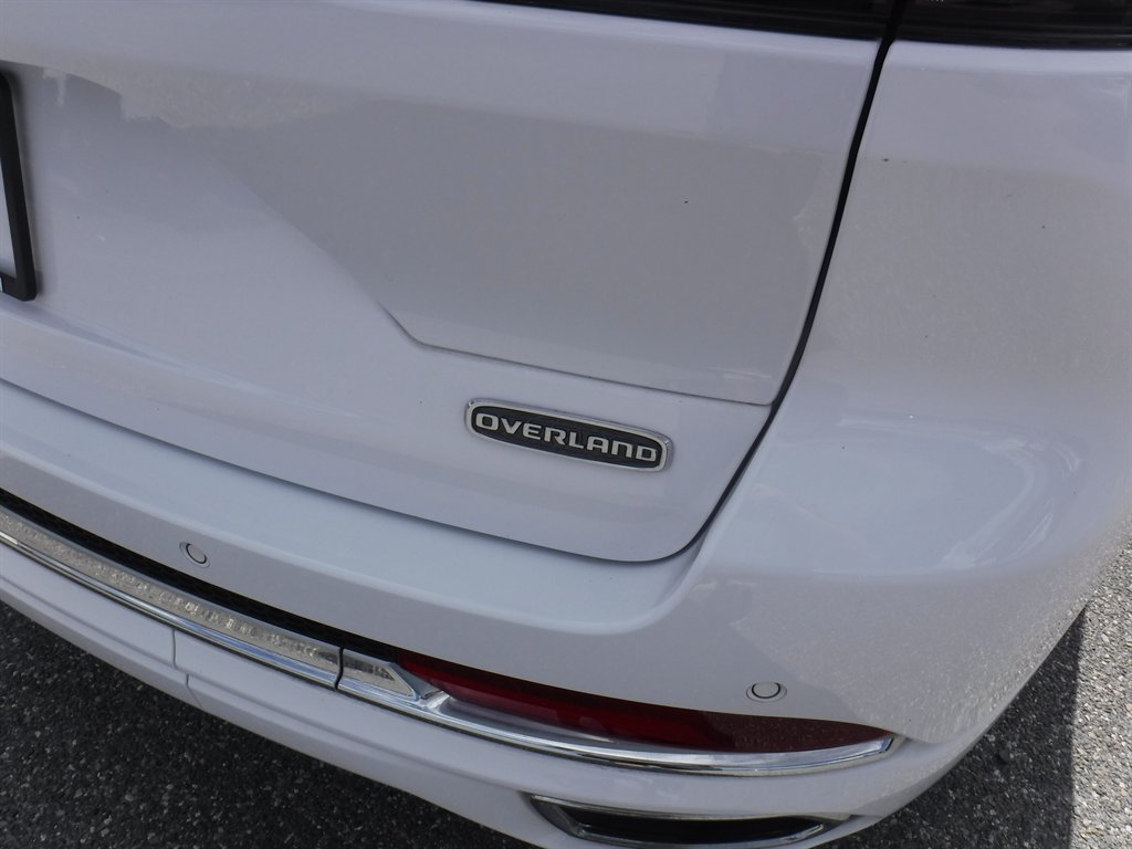 2023 Jeep Cherokee - $32,995