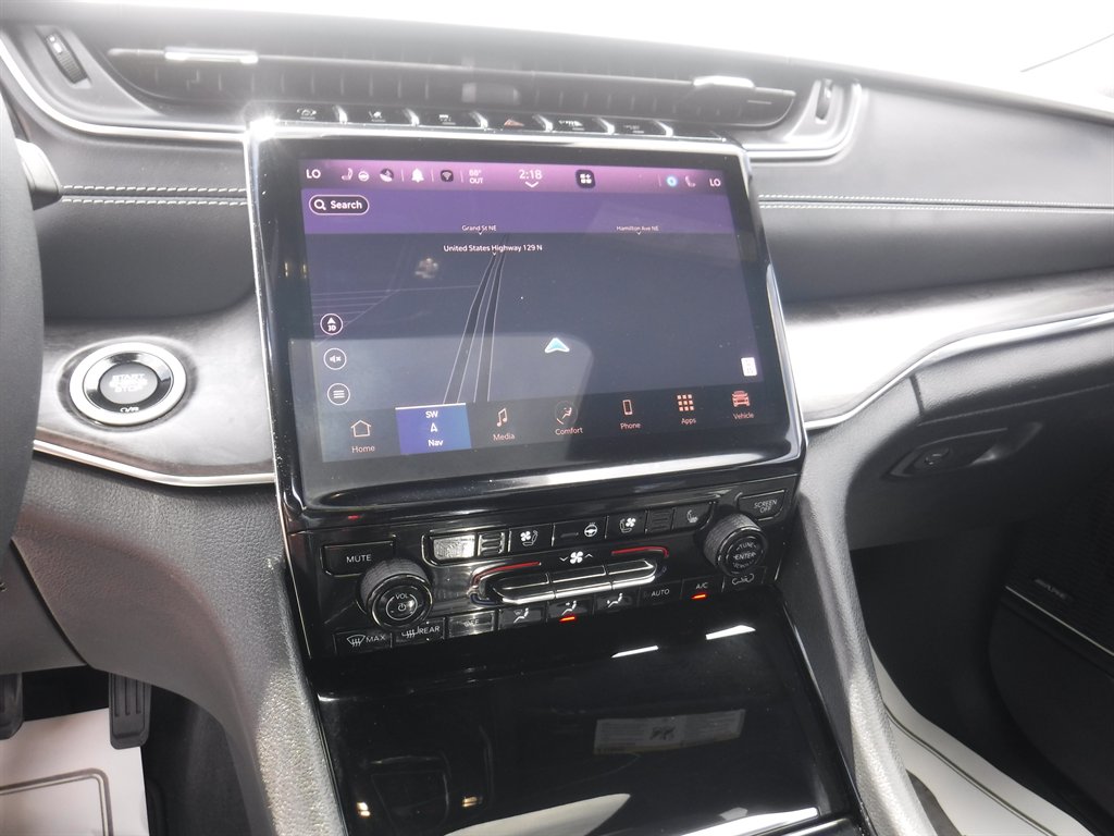 2023 Jeep Cherokee - $32,995