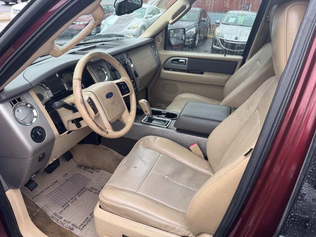 2012 Ford Expedition XLT photo