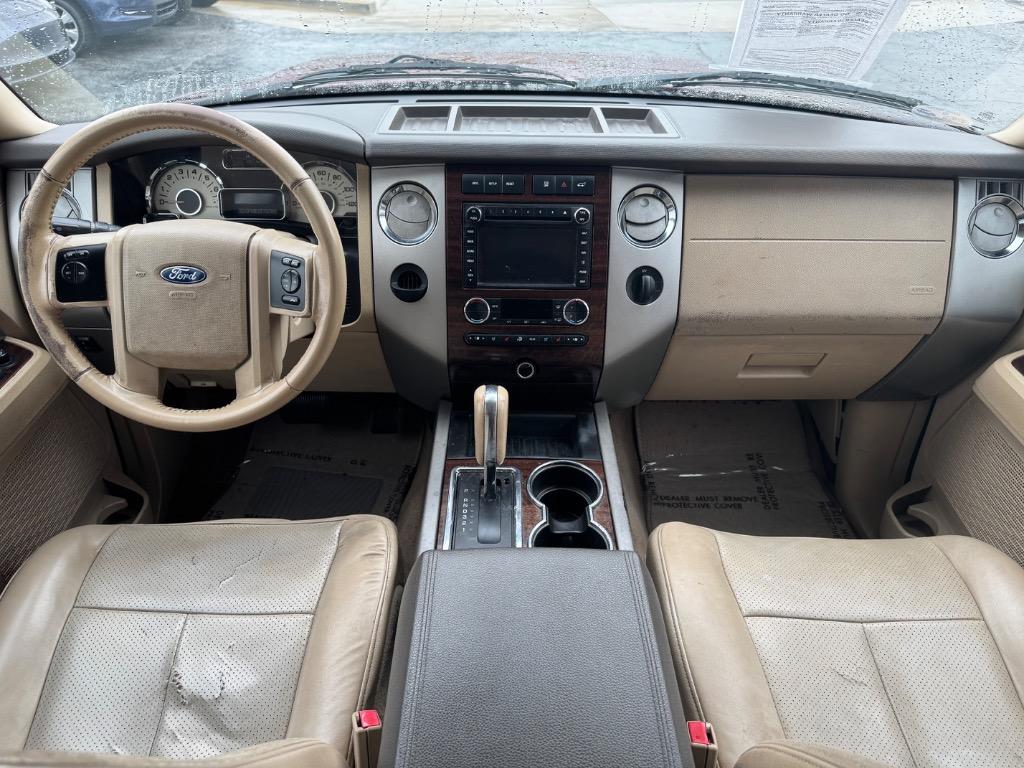 2012 Ford Expedition XLT photo