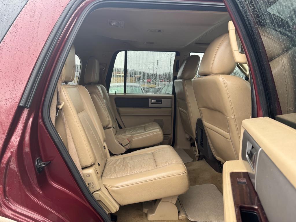 2012 Ford Expedition XLT photo
