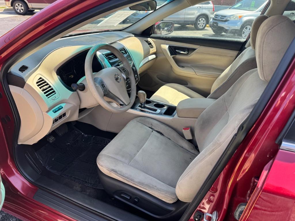 2015 Nissan Altima S photo