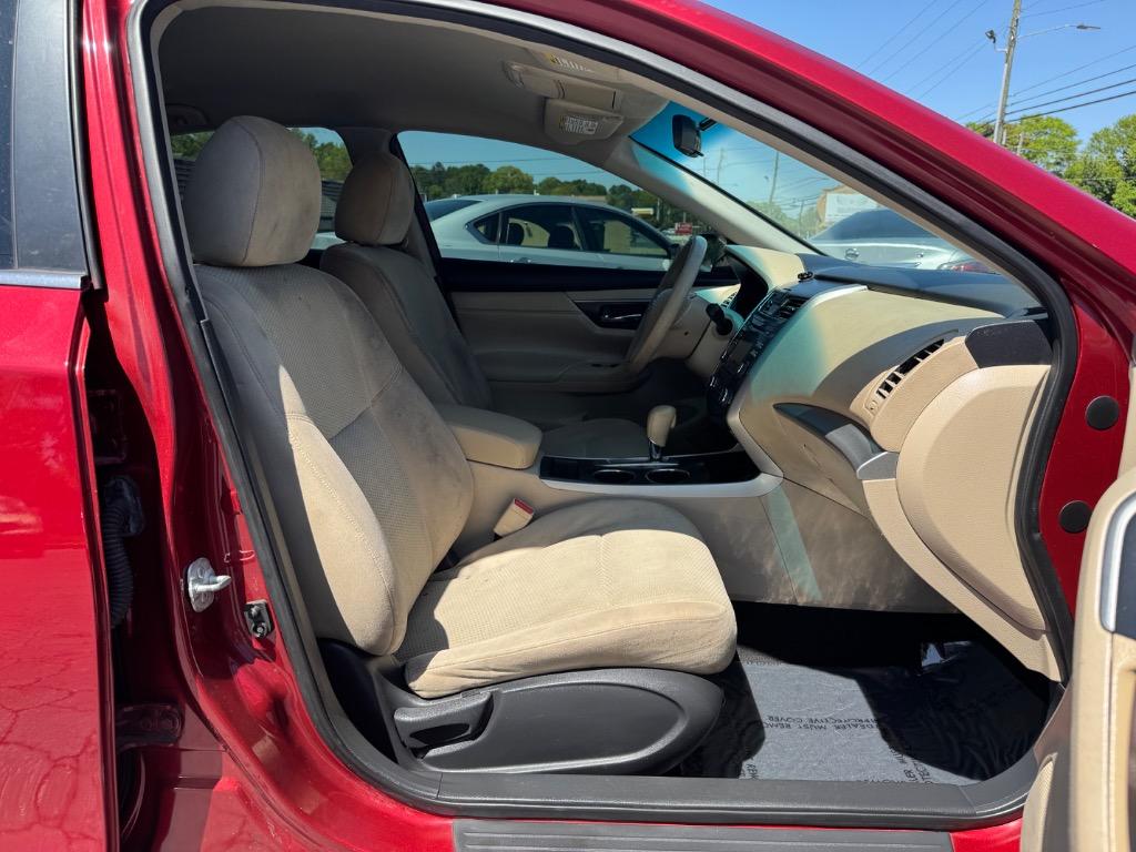 2015 Nissan Altima S photo