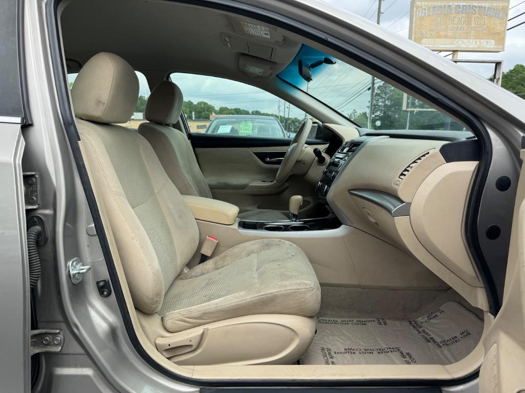 2014 Nissan Altima 2.5 photo