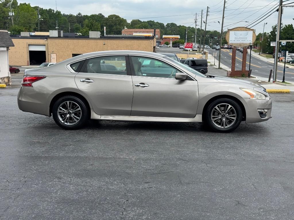 2014 Nissan Altima 2.5 photo