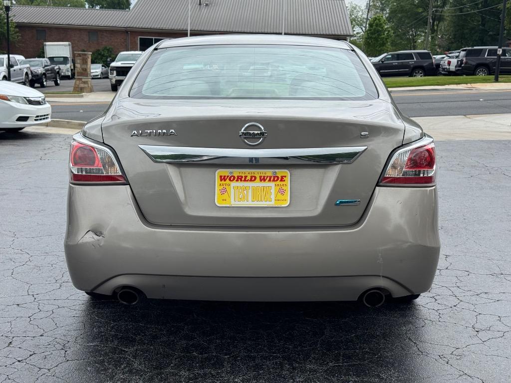 2014 Nissan Altima 2.5 photo