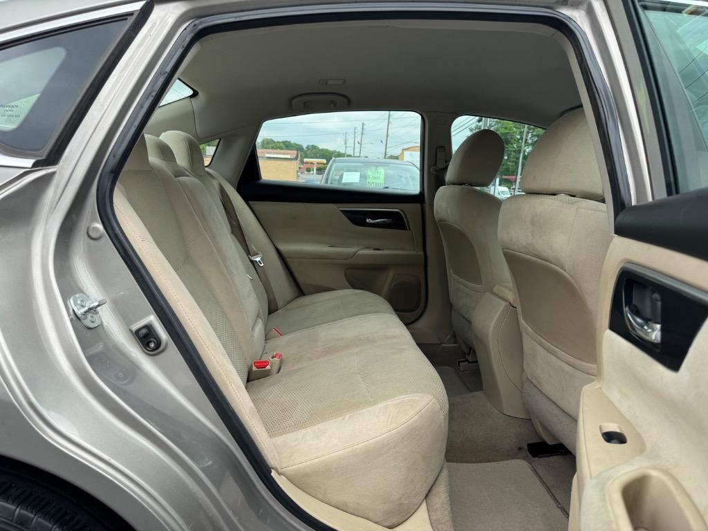 2014 Nissan Altima 2.5 photo