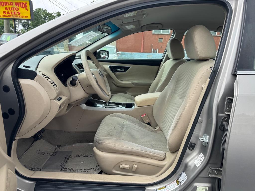 2014 Nissan Altima 2.5 photo