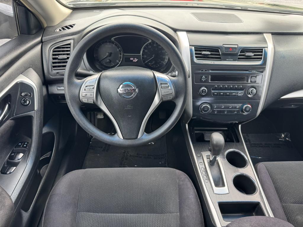 2013 Nissan Altima 2.5 photo