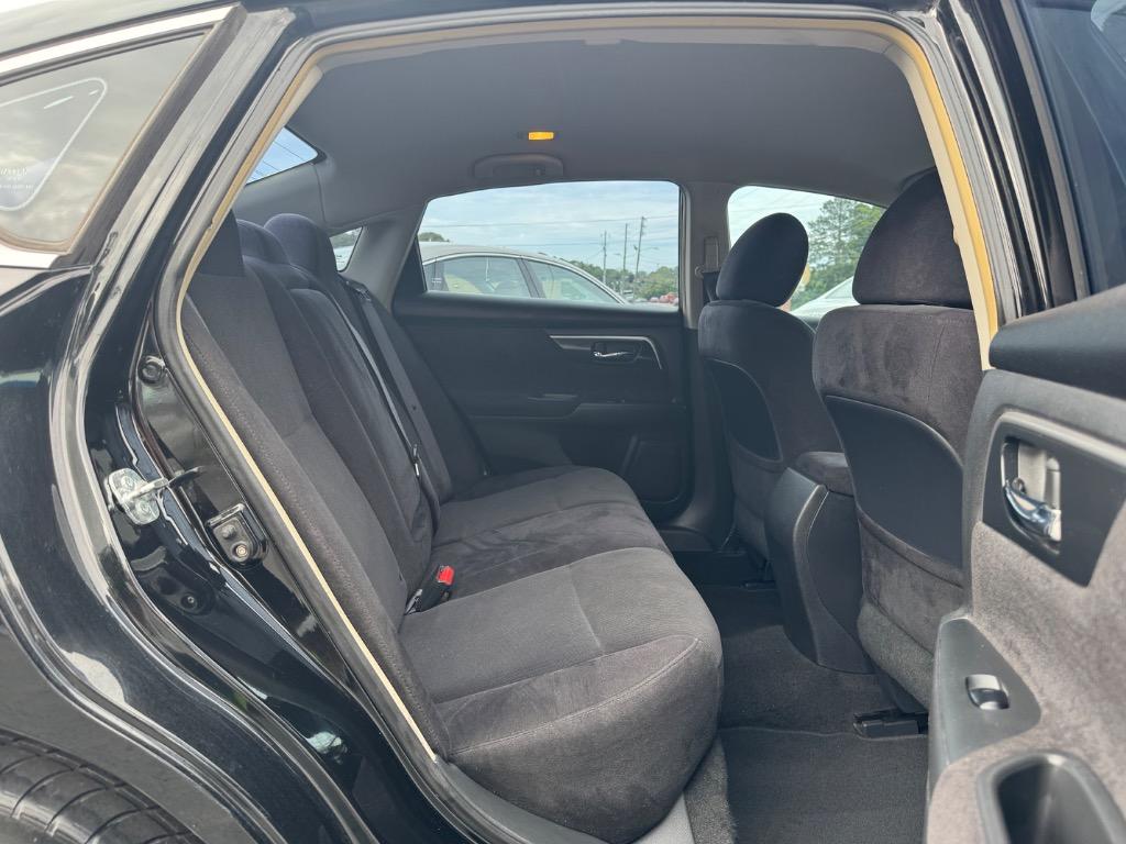 2013 Nissan Altima 2.5 photo