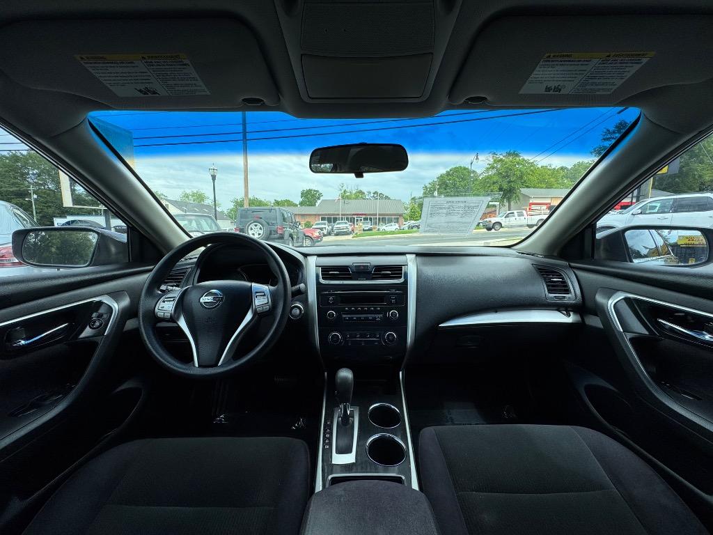 2013 Nissan Altima 2.5 photo