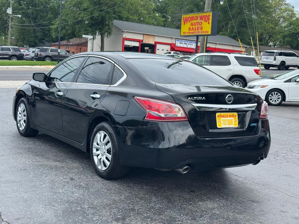 2013 Nissan Altima 2.5 photo