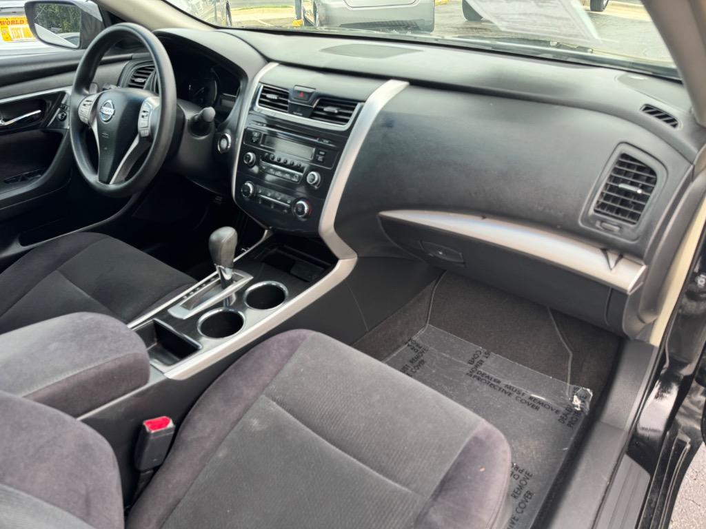 2013 Nissan Altima 2.5 photo