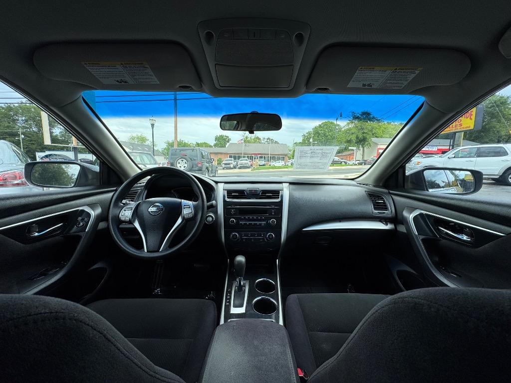 2013 Nissan Altima 2.5 photo
