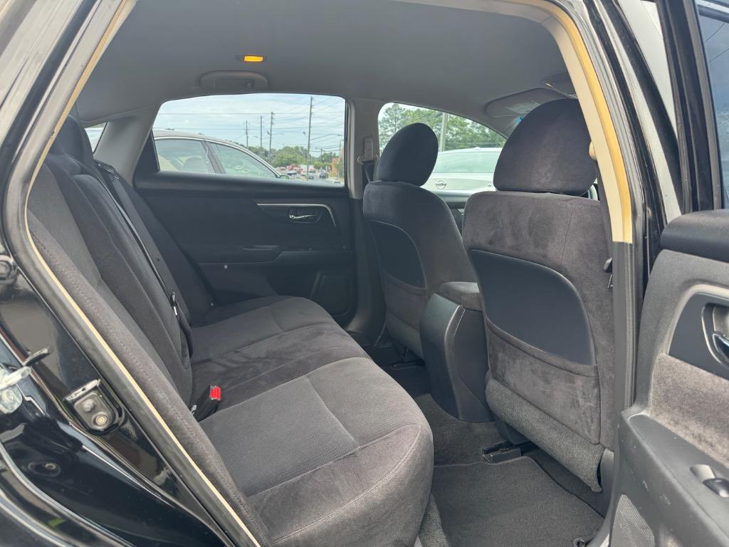 2013 Nissan Altima 2.5 photo