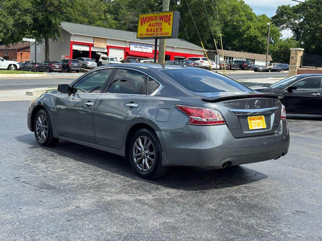 2015 Nissan Altima photo