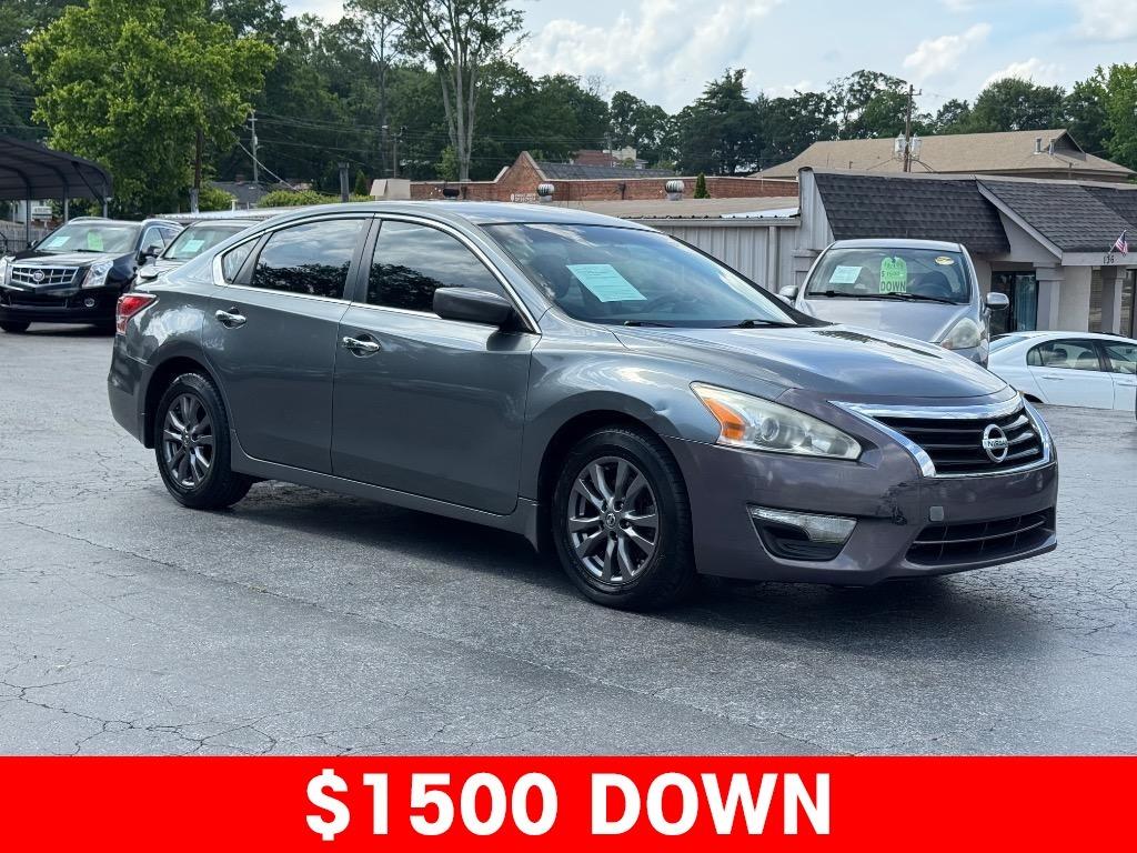 2015 Nissan Altima photo