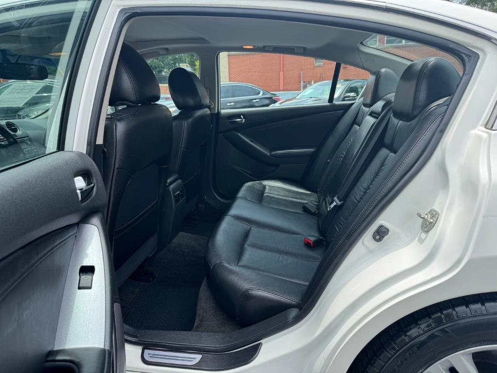 2012 Nissan Altima 2.5 photo