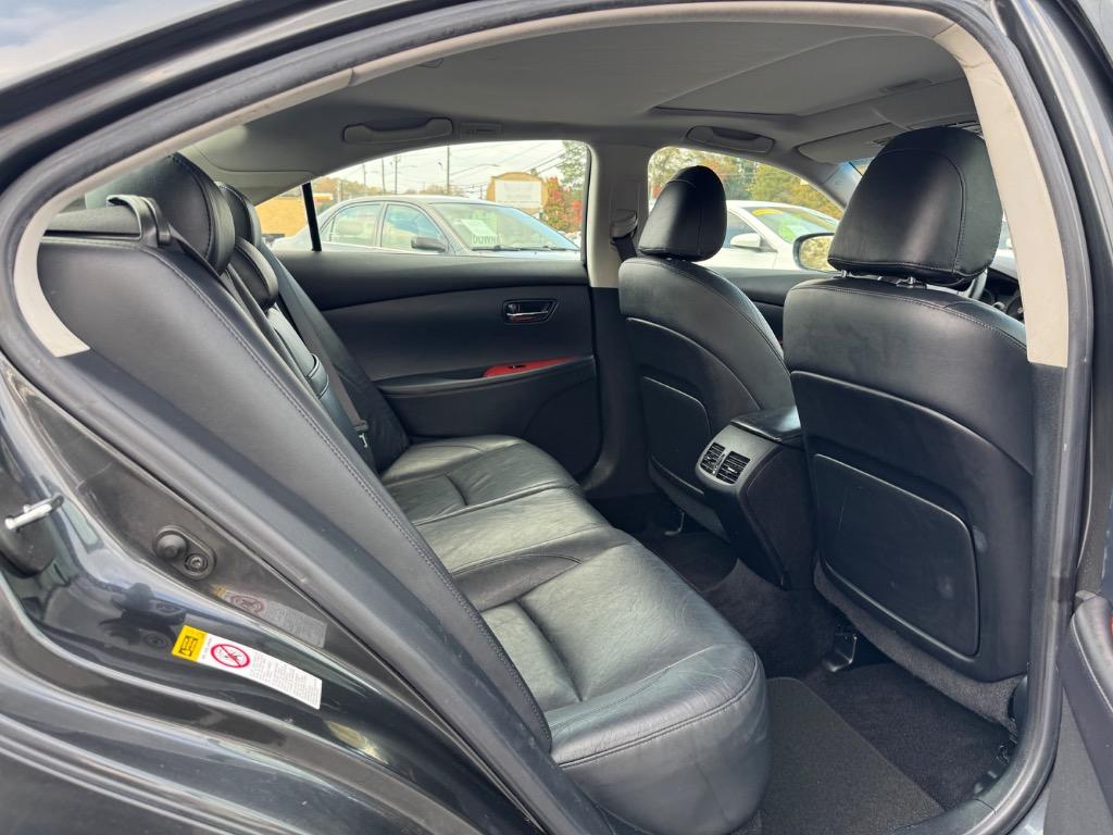 2008 Lexus ES - $9,900