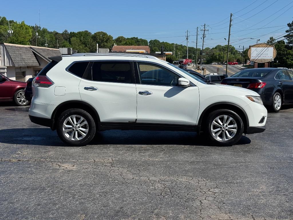 2016 Nissan Rogue - $10,900