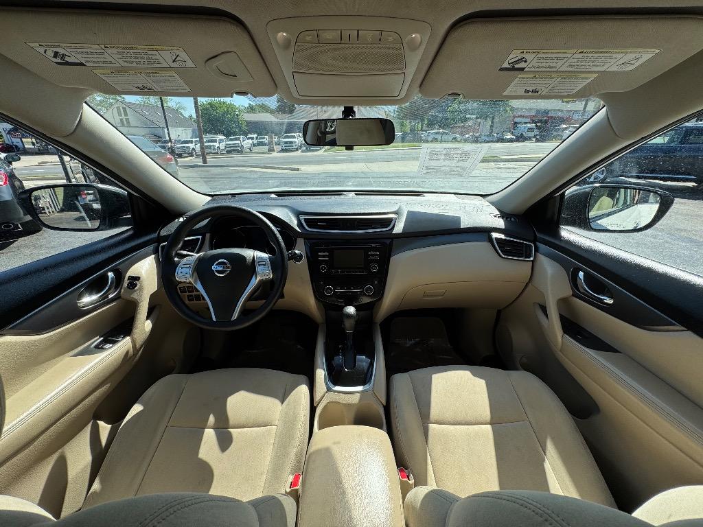 2016 Nissan Rogue - $10,900