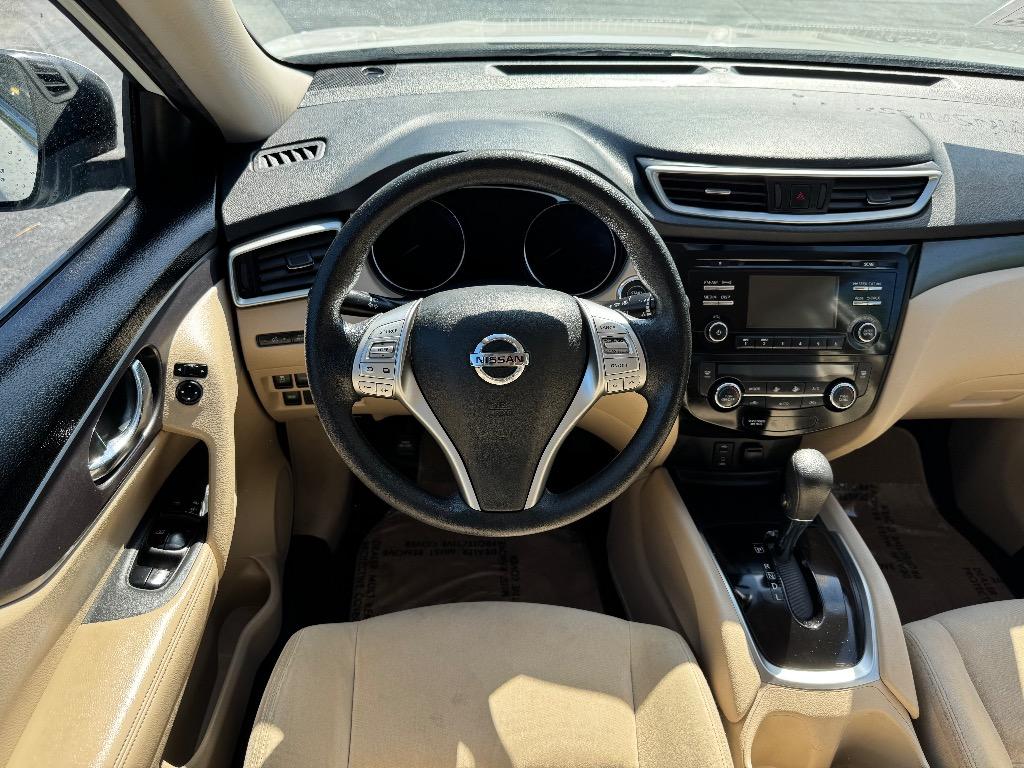 2016 Nissan Rogue - $10,900