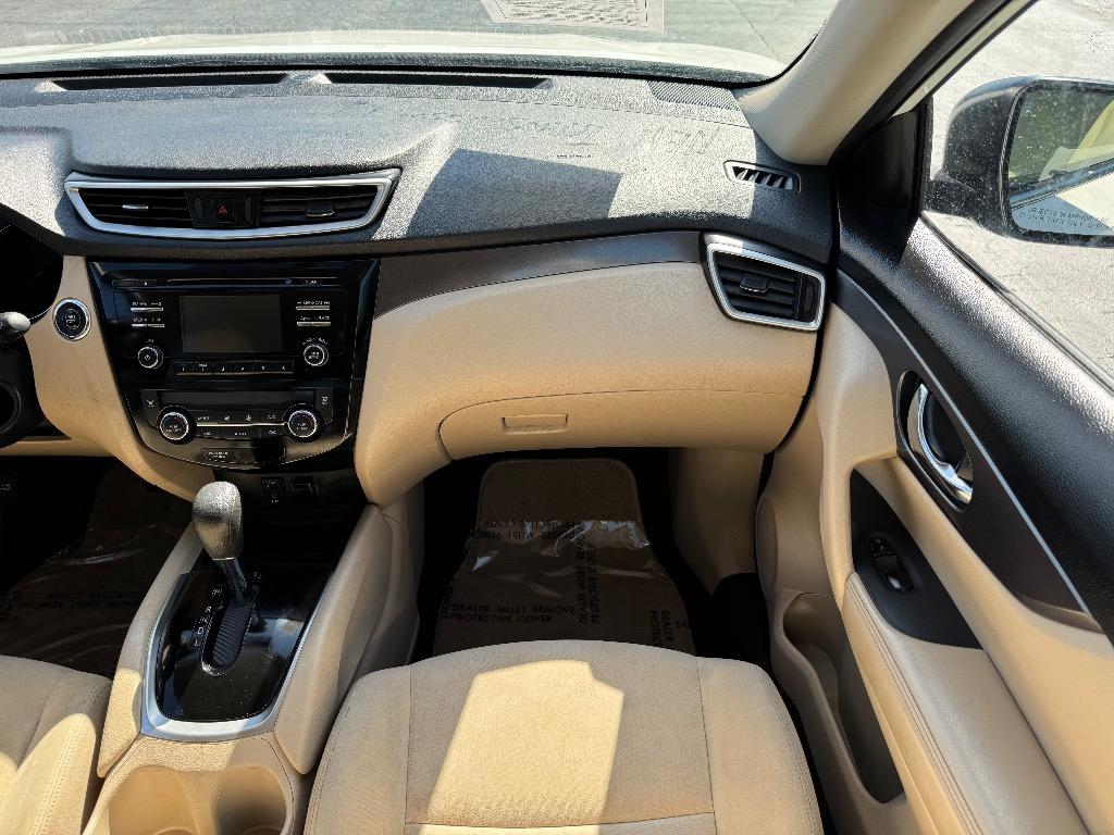 2016 Nissan Rogue - $10,900