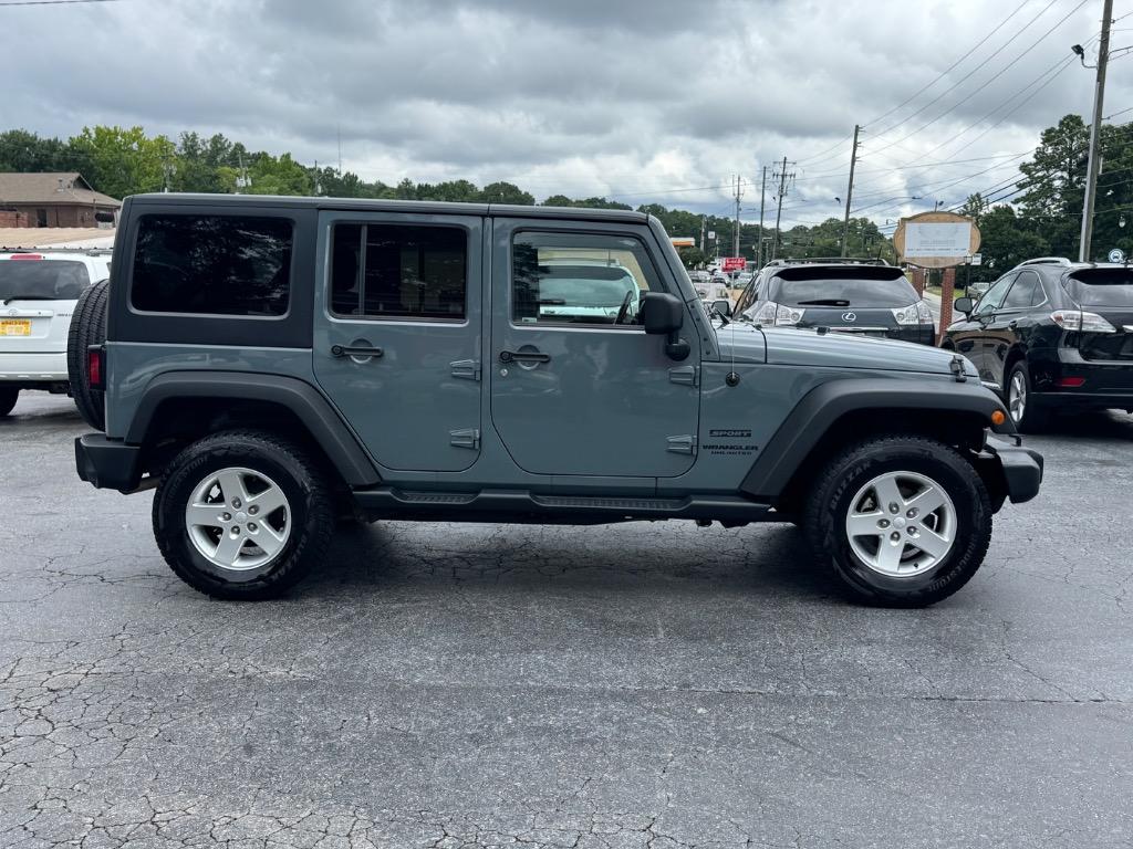 2014 Jeep Wrangler - $14,900