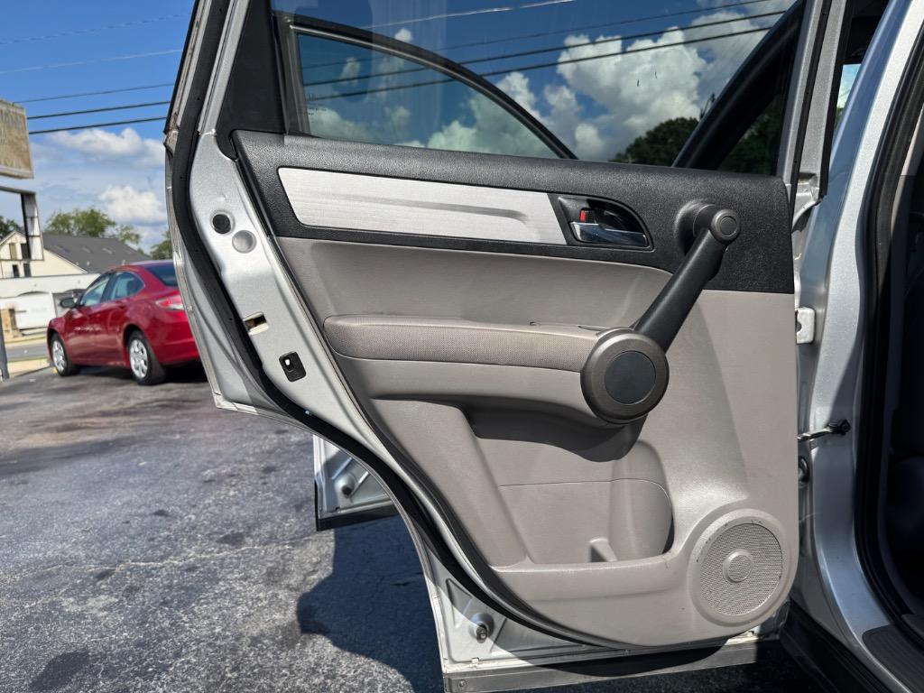 2011 Honda CR-V - $7,995