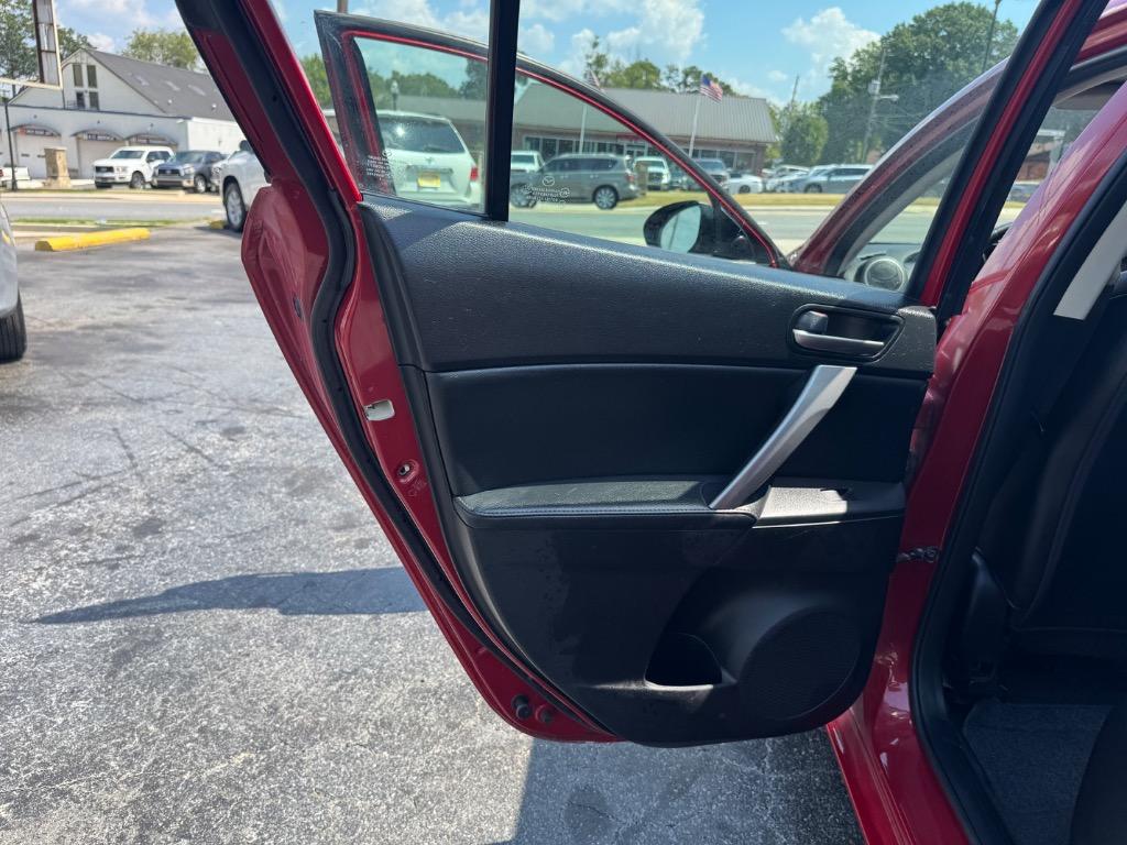 2011 MAZDA MAZDA3 - $7,995