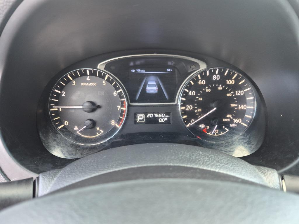 2013 Nissan Altima - $3,900