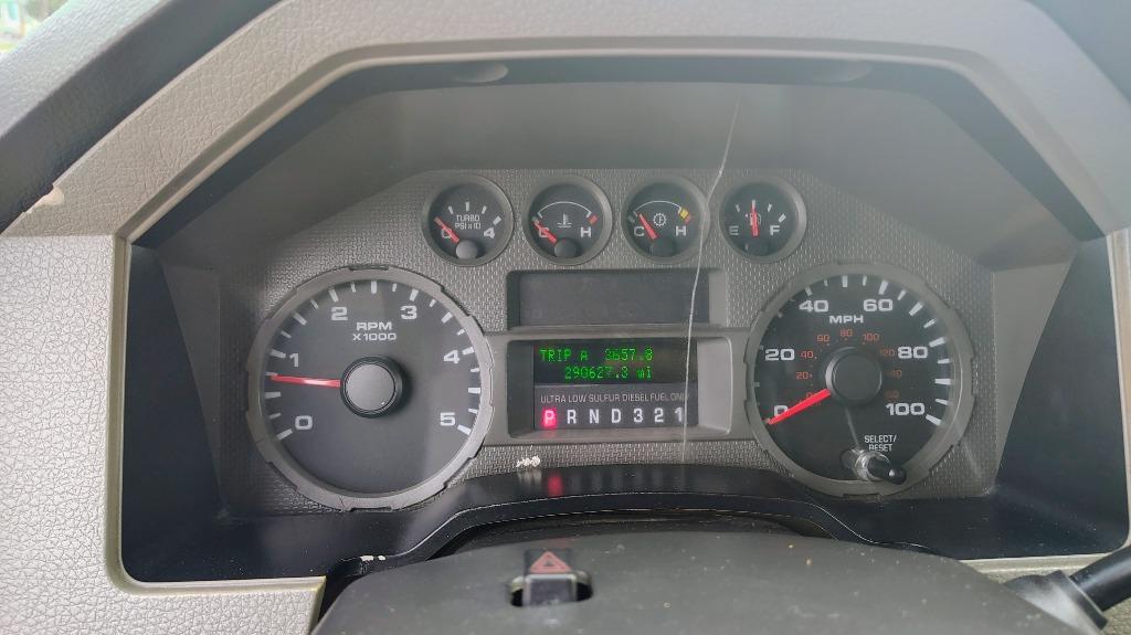 2008 Ford F-550 - $11,999