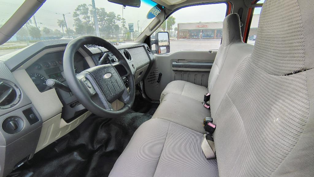2008 Ford F-550 - $11,999