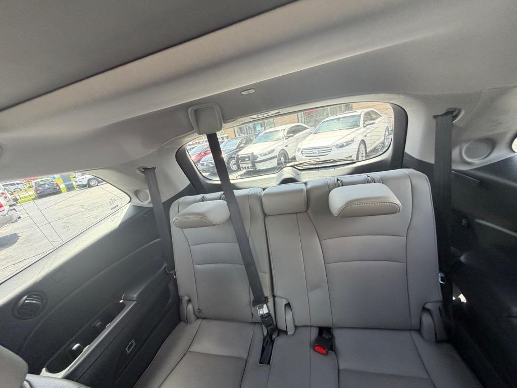 2016 Honda Pilot - $19,999