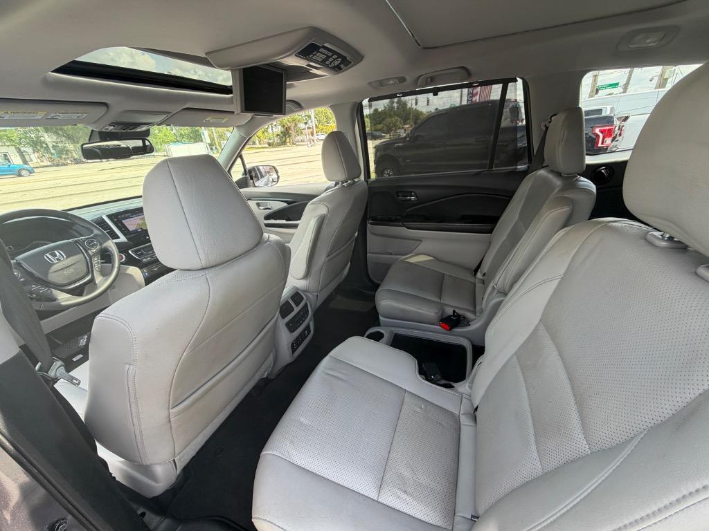 2016 Honda Pilot - $19,999