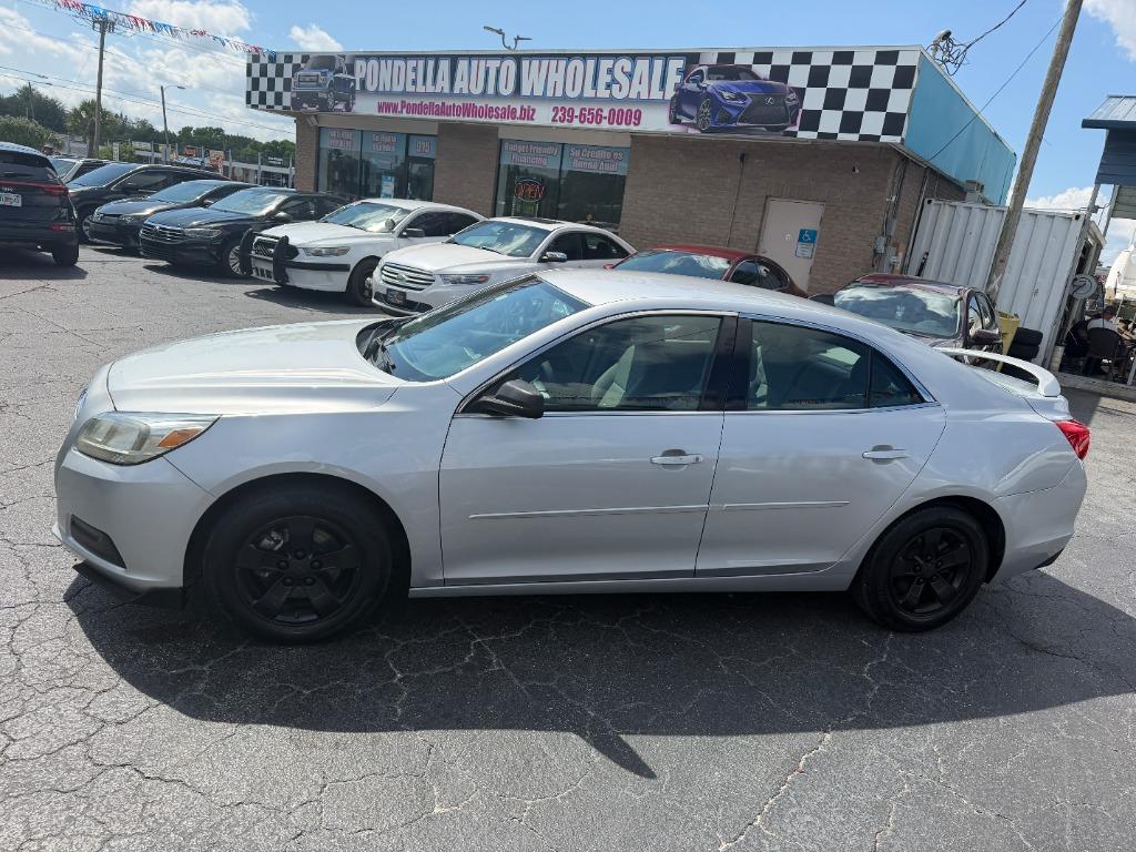 2013 Chevrolet Malibu - $6,999