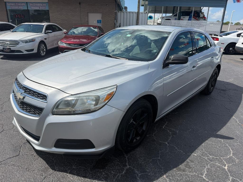 2013 Chevrolet Malibu - $6,999