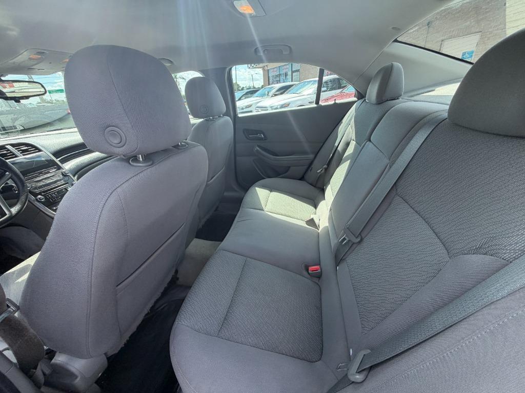 2013 Chevrolet Malibu - $6,999