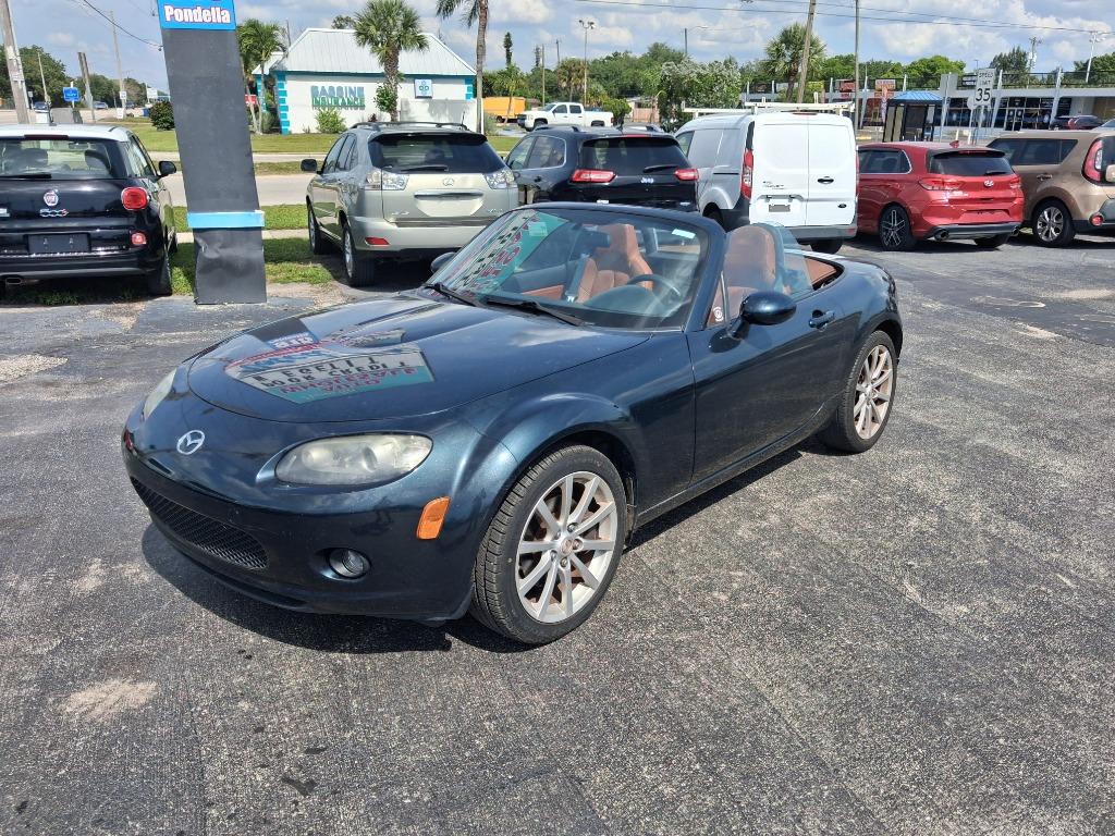 2006 MAZDA MX-5 - $10,999