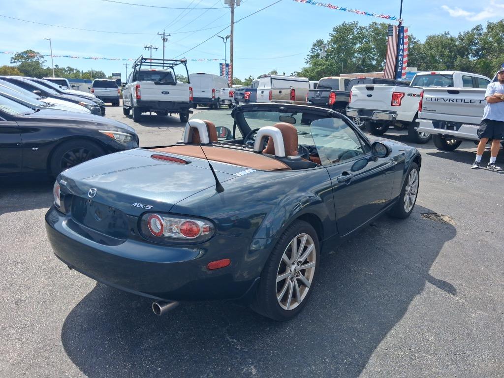 2006 MAZDA MX-5 - $10,999