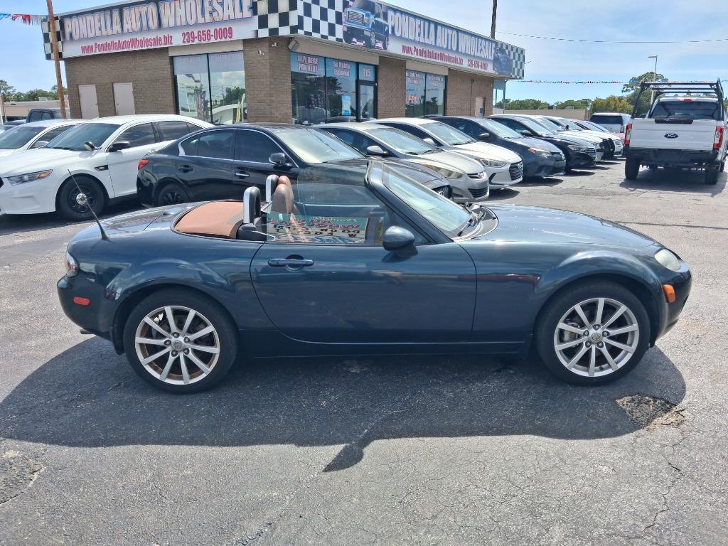 2006 MAZDA MX-5 - $10,999