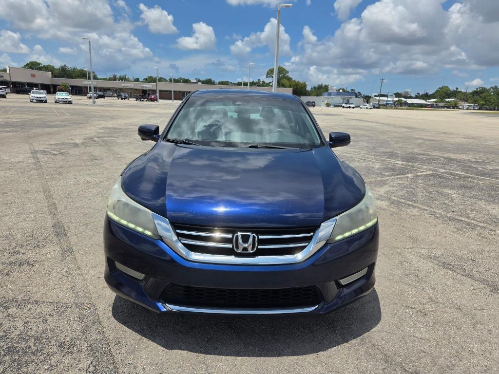 2013 Honda Accord - $7,500
