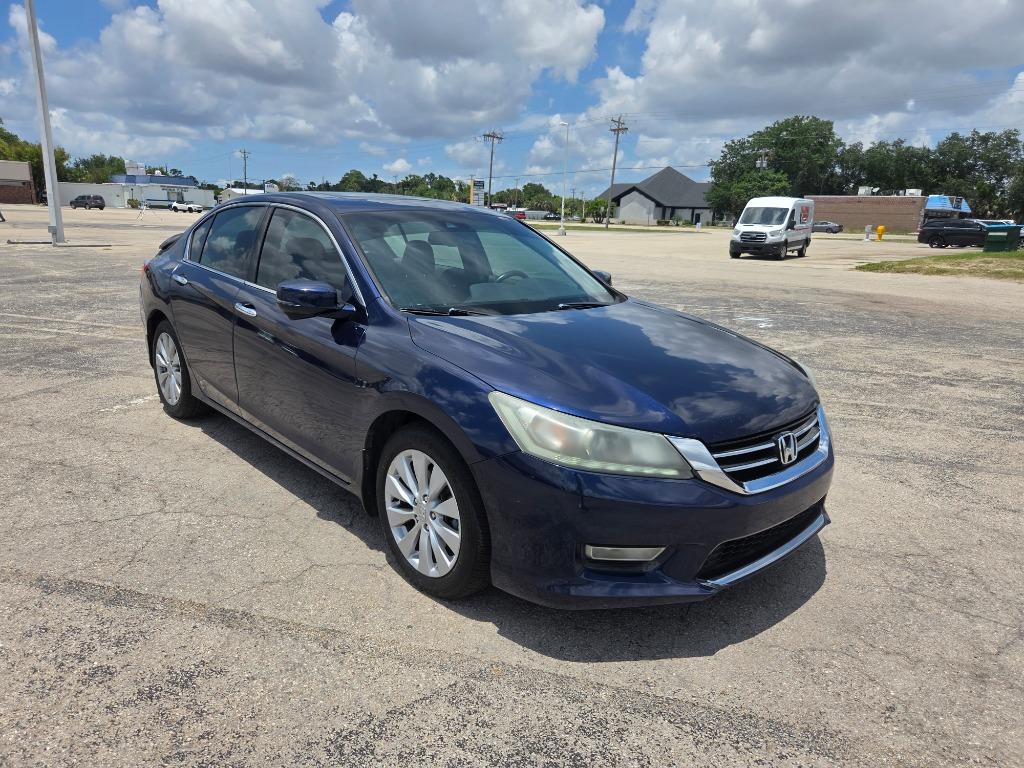 2013 Honda Accord - $7,500