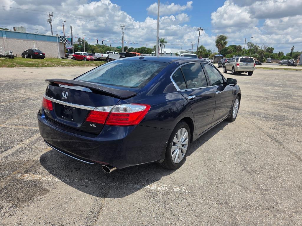 2013 Honda Accord - $7,500