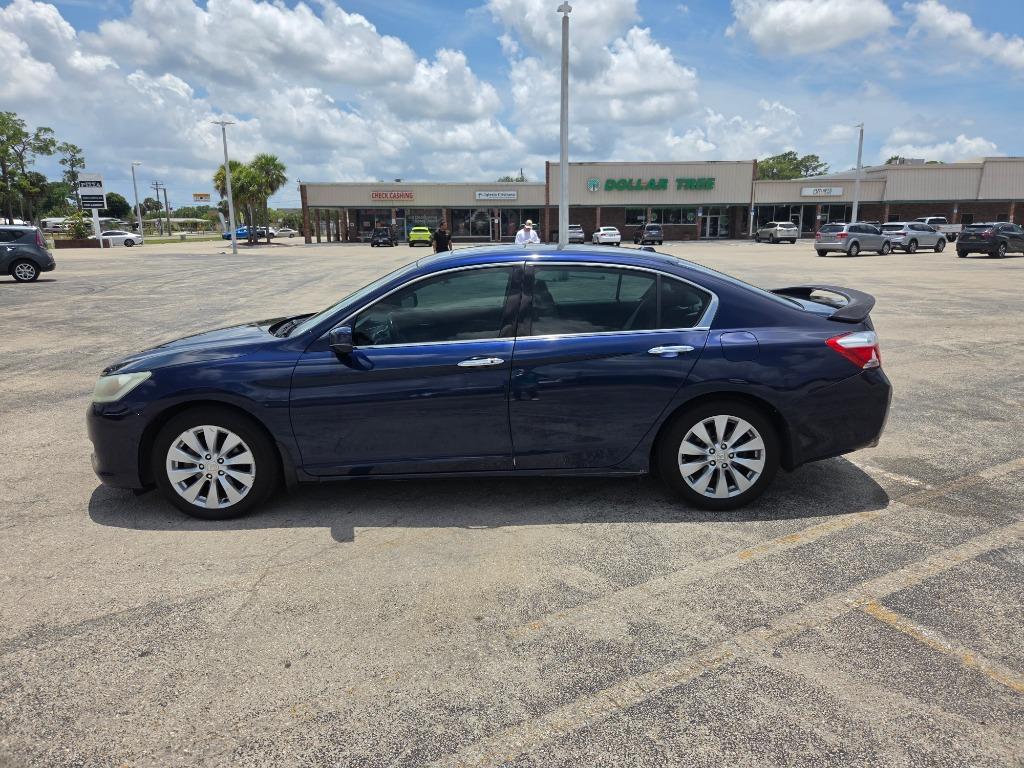 2013 Honda Accord - $7,500
