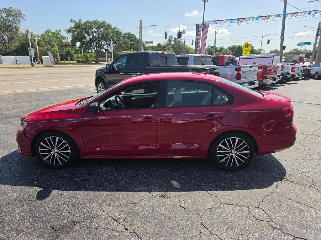 2016 Volkswagen Jetta - $5,999