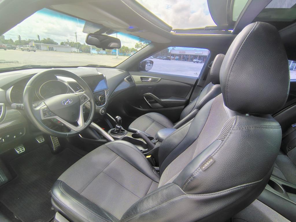 2016 Hyundai Veloster - $8,999