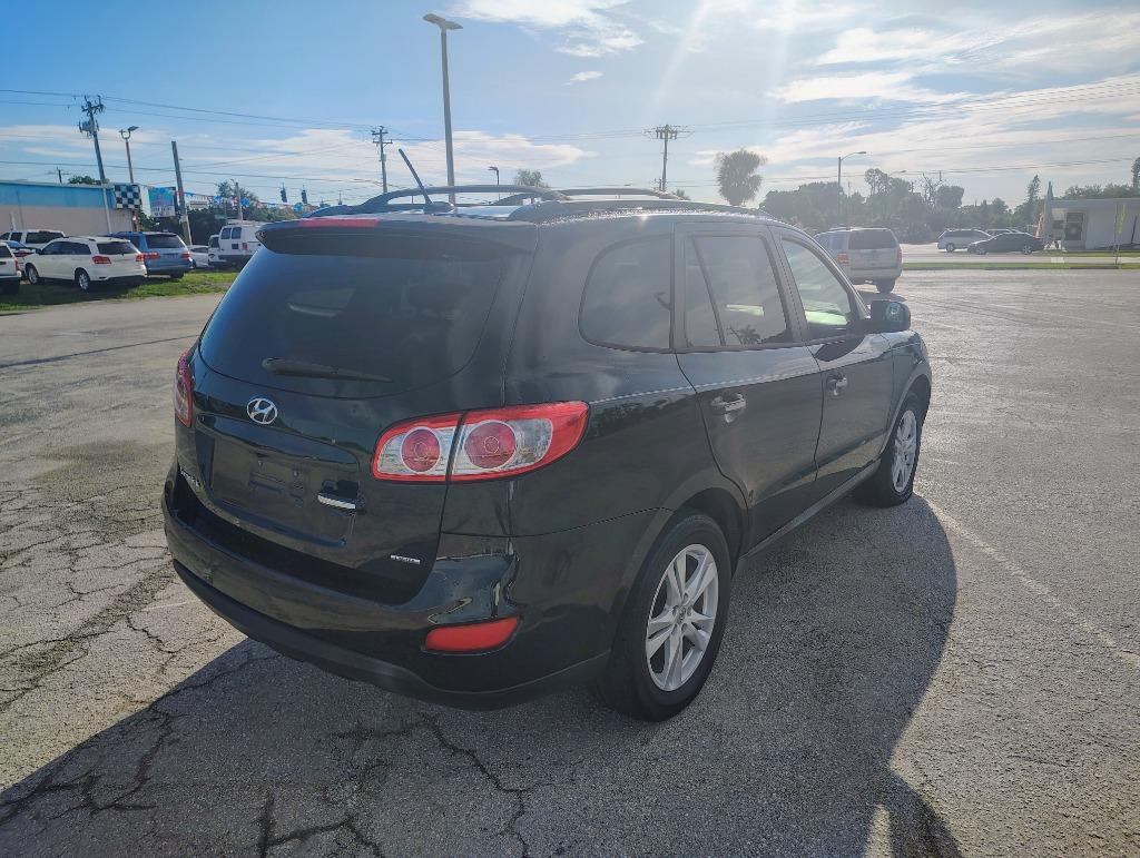 2012 Hyundai Santa Fe - $5,500