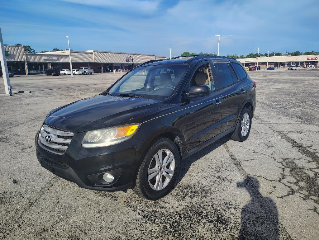 2012 Hyundai Santa Fe - $5,500