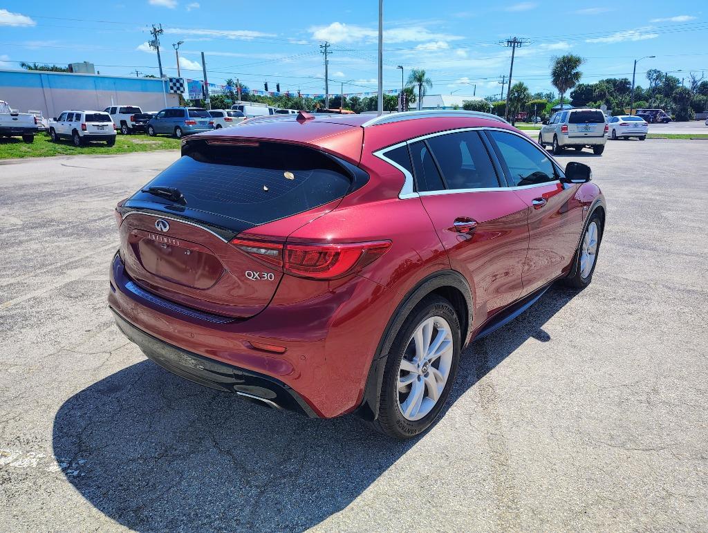 2017 INFINITI QX30 - $13,999